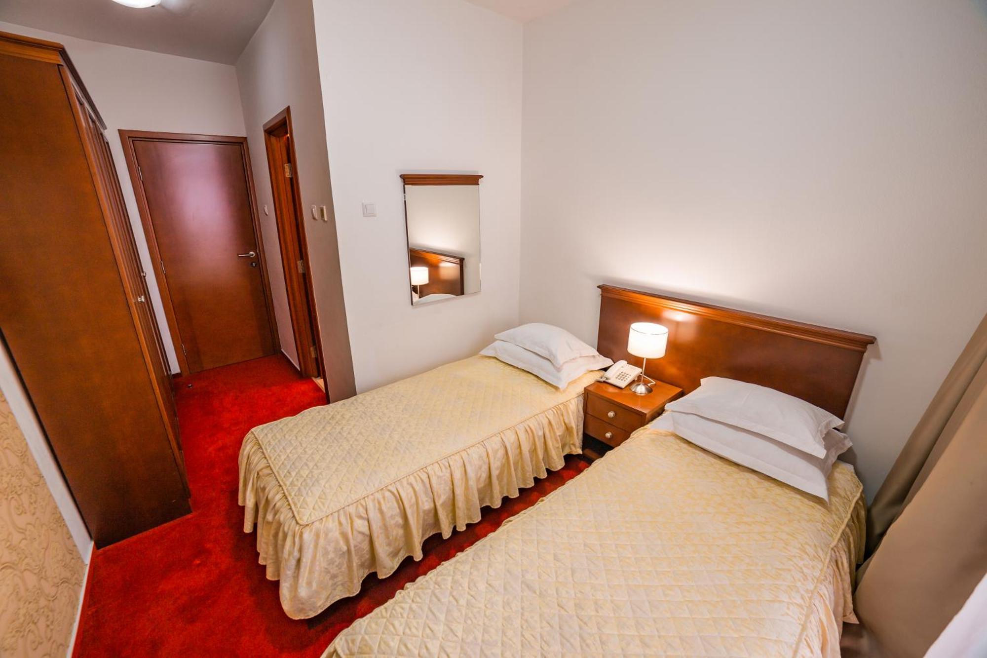 Hotel San Terme Лакташи Номер фото